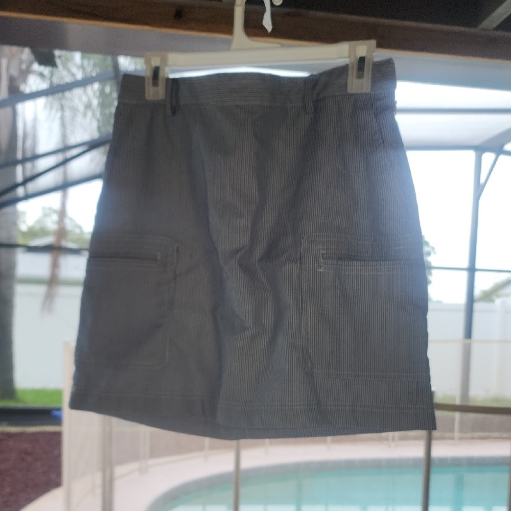 T Tahari Gray Mini Pencil Skirt for Work